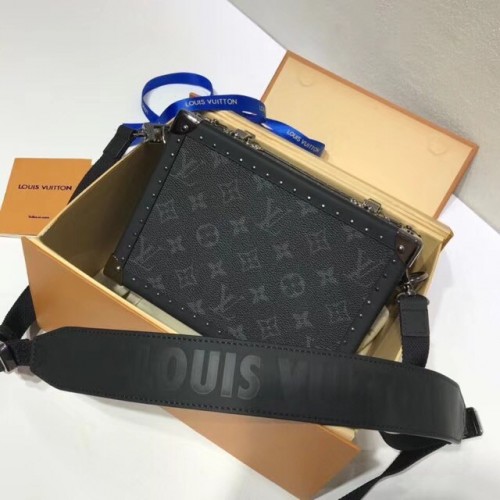 Чанта Louis Vuitton Monogram Canvas PETITE MALLE 44157