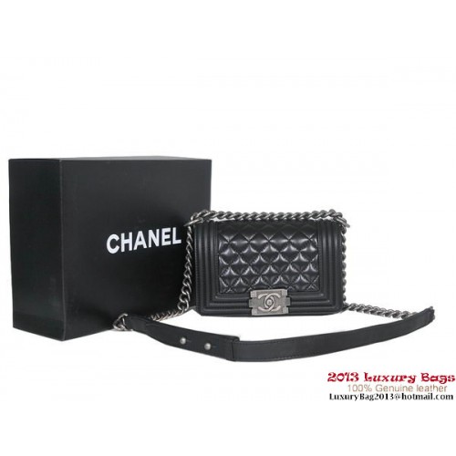 Чанта през рамо Boy Chanel Flap от овча кожа A37006 черна