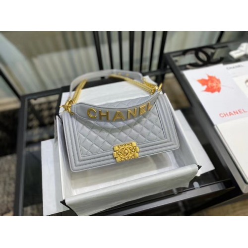 Чанта с капак CHANEL A67086 сива