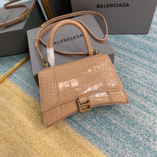 МАЛКА ЧАНТА Balenciaga HOURGLASS С ДРЪЖКА ВЪРХУ КОЖАТА, РЕФЛЕКТИРАНА ОТ ТЕЛЕШКА КОЖА ОТ КРОКОЛИД B108895E, кайсия