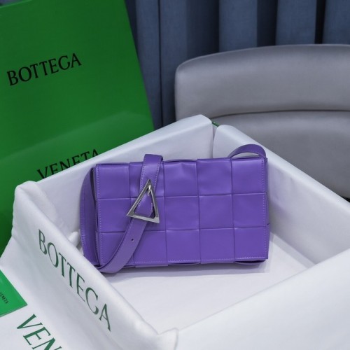 Bottega Veneta CASSETTES 018101 Лавандула