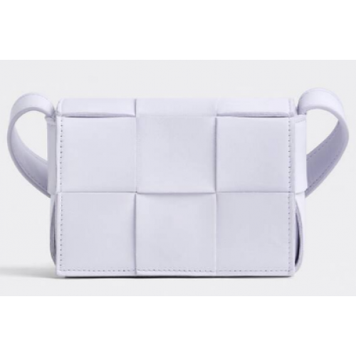 Bottega Veneta CASSETTE Mini Intreccio кожена чанта през тялото 666688 Mirth Washed