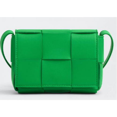 Кожена чанта през тялото Bottega Veneta CASSETTE Mini Intreccio 666688 Parakeet