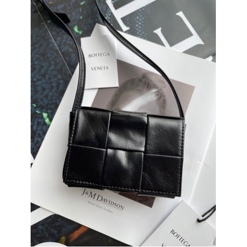 Касета за бонбони Bottega Veneta A666688 черна