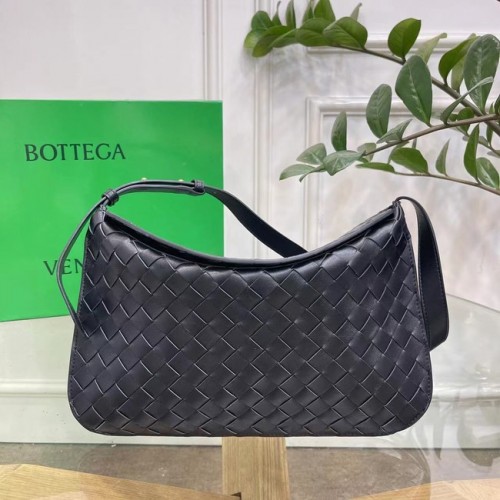 Кожена чанта през рамо Bottega Veneta Intreccio 690226 Черна