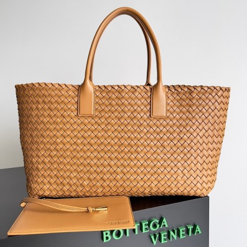 Bottega Veneta Голяма кожена чанта Intreccio 608811 Карамел