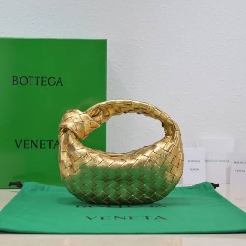 Bottega Veneta Mini intrecciato кожена чанта с горна дръжка 651876 злато