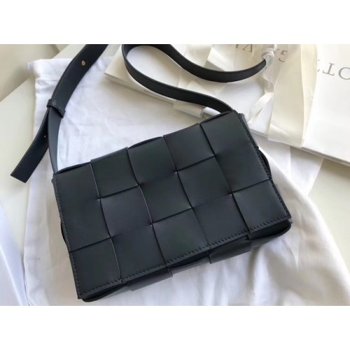 Bottega Veneta Sheepskin Weaving Original Leather 578004 Тъмносиньо