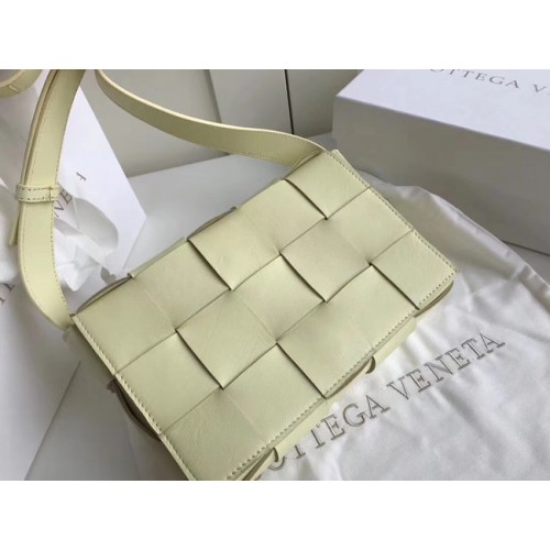 Bottega Veneta Sheepskin Weaving Original Leather 578004 Светло зелено