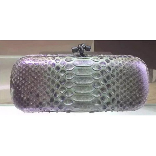 Кожена чанта Bottega Veneta със змийски мотив 8651A