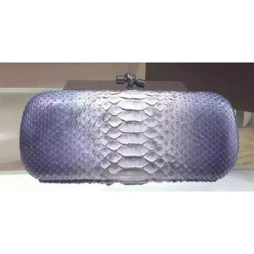 Кожена чанта Bottega Veneta със змийски мотив 8651C