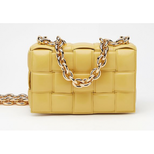 Bottega Veneta THE CHAIN CASSETTE Expedited Delivery 631421 жълт