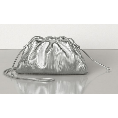 Bottega Veneta МИНИ ЧАНТИЧКА 585852 SILouis VuittonER