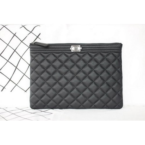 Кожен клъч от телешка кожа Chanel Chevron, черен, A69253