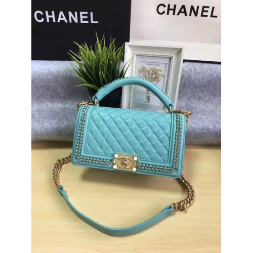 Чанта Boy Chanel Flap от оригинална телешка кожа A67086B зелена