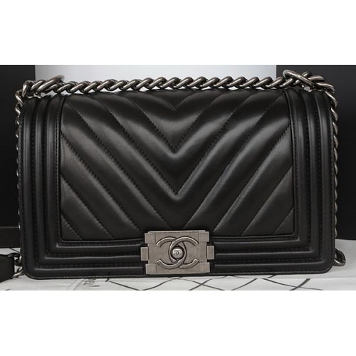 Чанта Boy Chanel Flap Original Chevron Sheepskin A67025 Черна