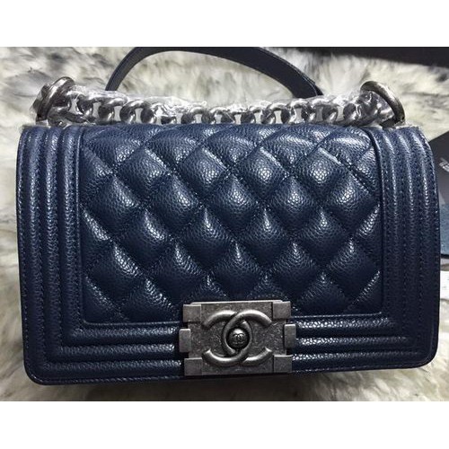 Чанта за рамо Boy Chanel с капак Cannage Pattern A67085 Royal