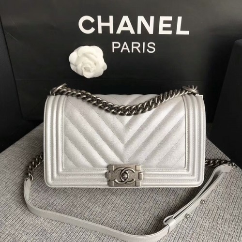 Момчешки чанти Chanel Original Chevron Leather 67086 White
