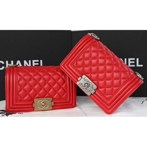 Мини чанта Chanel от оригинална овча кожа A67085 червена