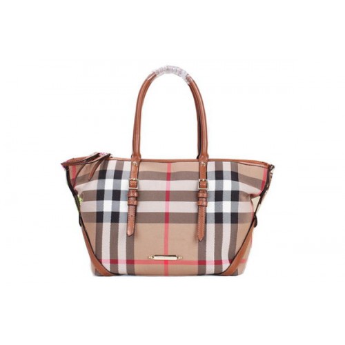Чанта за през рамо BurBerry House Check Saddlestitch B20551, цвят пшеница