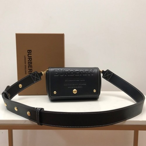 Кожена чанта за рамо BurBerry 80266 черна