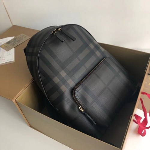 Голяма раница Burberry от плат BU41002 черна