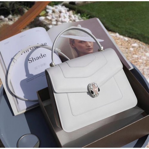 Малка кожена чанта през рамо Bvlgari Serpenti Forever 20286 бяла