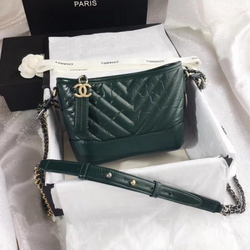 CHANEL GABRIELLE Оригинална малка чанта Hobo A91810 зелена