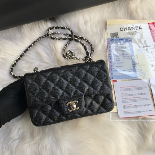 CHANEL Телешка кожа с дребни зърна AS1116 черна