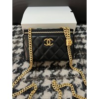 ШКАФЧЕ ЗА СУШИЛКА CHANEL С ВЕРИЖКА 68106 Черен