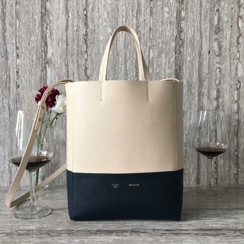 Чанта Celine Cabas Phantom от телешка кожа C2204 от камила и черно