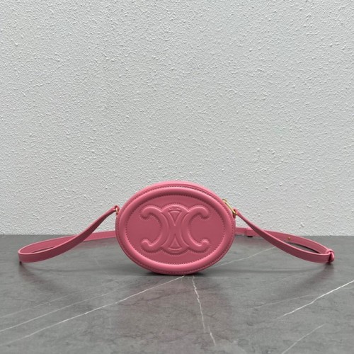 Celine овална чанта от гладка телешка кожа 198603 розова