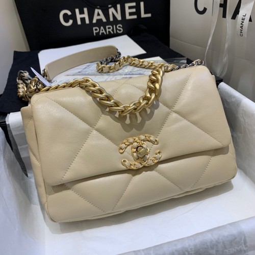 Чанта Chanel 19 с капак AS1160 AS1161 AS1162 Телесен цвят