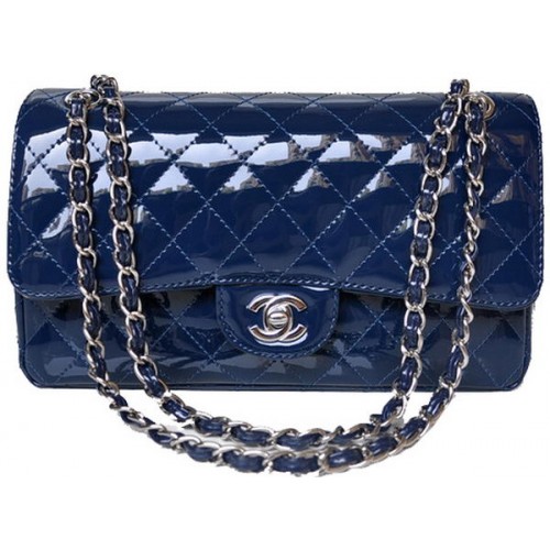 Чанта Chanel 2.55 Series Flap, синя, лачена кожа A1112, сребриста