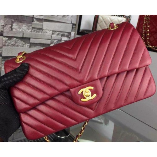 Чанта с капак Chanel серия 2.55, бордо, агнешка кожа, шеврон, A5023, златиста