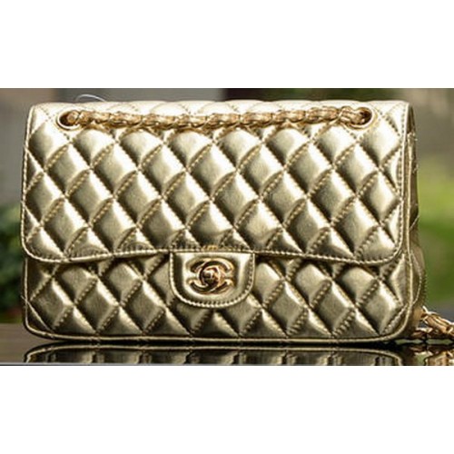 Чанта Chanel 2.55 Series Flap, златна, от овча кожа A1112, златиста