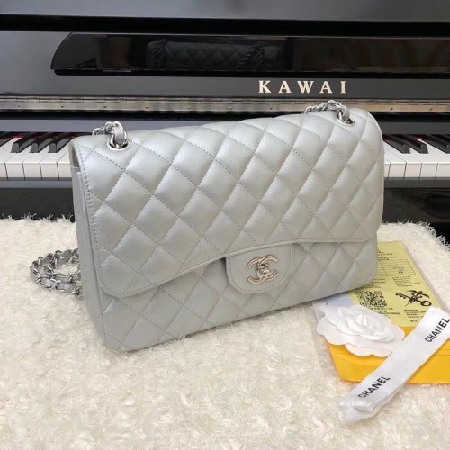 Чанта Chanel 2.55 Series Flap от кожа A1112CF, сребриста