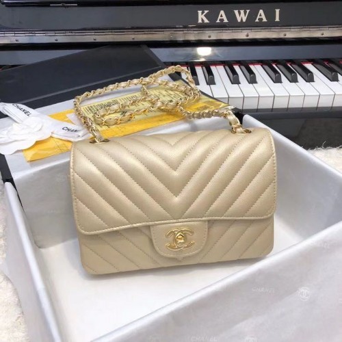 Чанта Chanel 2.55 Series Flap от кожа A1116CF, златиста