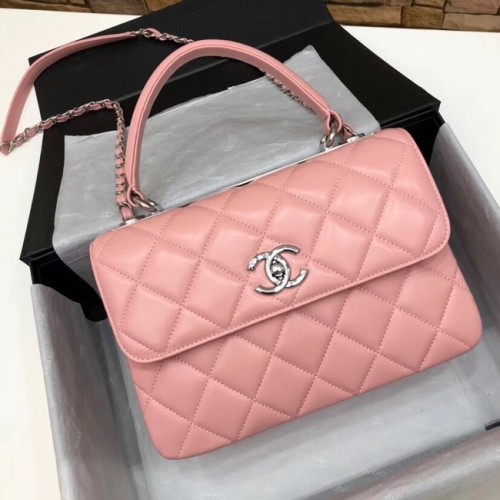 Оригинална чанта Chanel CC от агнешка кожа с горна дръжка и капак 92236, розово и сребристо - метал