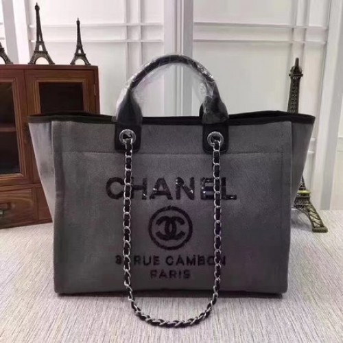 Пазарска чанта Chanel Canvas Tote A68046 сива