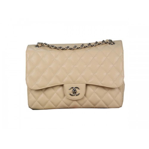 Чанта Chanel Classic Flap 1113 с кайсиев цвят, оригинална, сребърна, с шарка Cannage и кожен модел