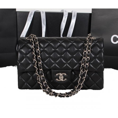 Чанта Chanel Classic Flap от черна, оригинална овча кожа A1118, сребриста