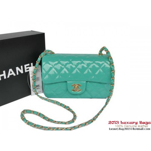 Чанти Chanel Classic Flap от светло зелена оригинална лачена кожа A1116 златиста