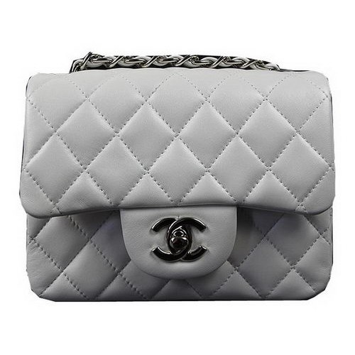 Чанта Chanel Classic MINI с капак, бяла, оригинална, овча кожа CF1115, сребриста