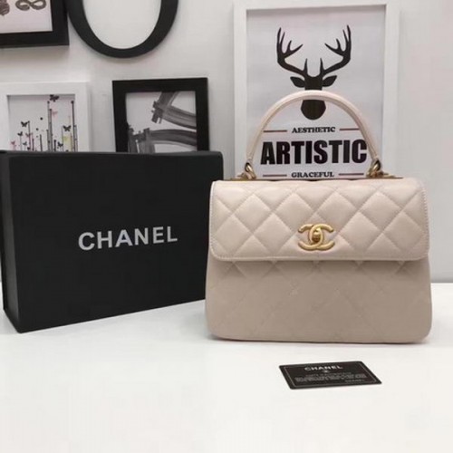Чанта Chanel Classic с горна дръжка, кайсиева, овча кожа A92991, златиста