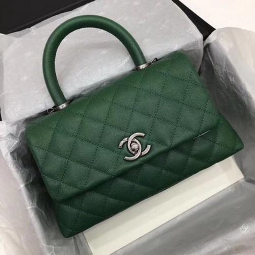 Чанта Chanel Classic с горна дръжка, зелена, с шарка Cannage, A92290, сребриста