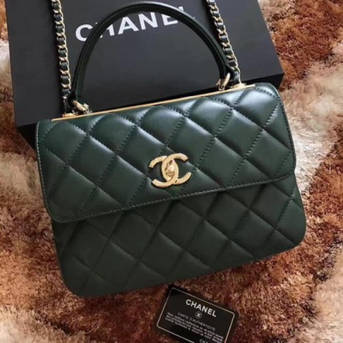 Класическа чанта Chanel с горна дръжка, зелена овча кожа A92991, златна