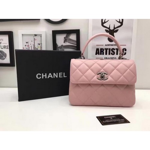 Класическа чанта Chanel с горна дръжка, розова, овча кожа A92991, сребриста