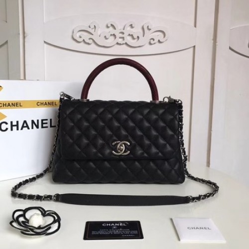 Чанта Chanel Classic с горна дръжка от оригинална кожа Caviar A92215 черна