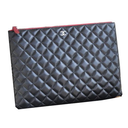 Чанта Chanel Clutch от черна овча кожа A82044 сребриста